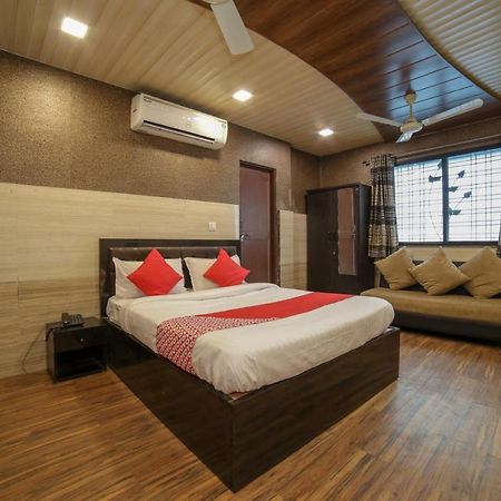 Oyo Flagship Hotel Chandani Rāipur Eksteriør bilde