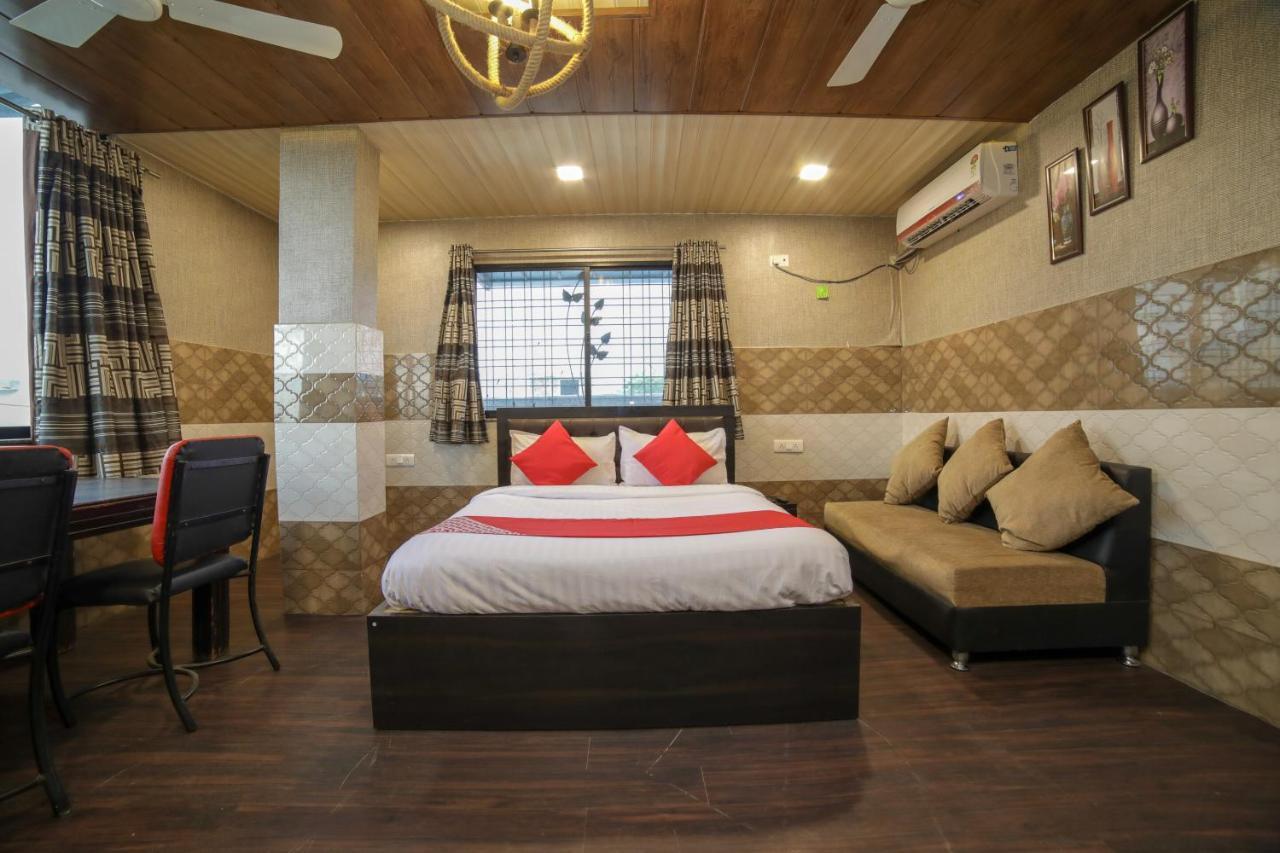 Oyo Flagship Hotel Chandani Rāipur Eksteriør bilde