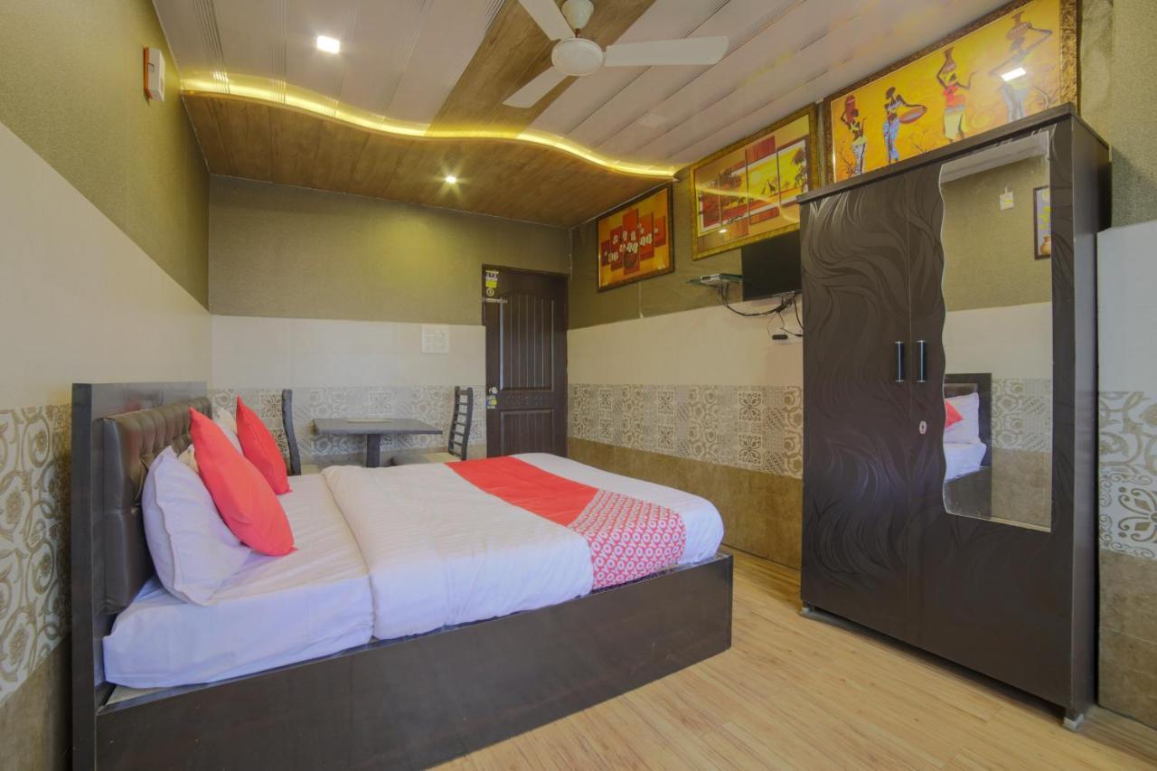 Oyo Flagship Hotel Chandani Rāipur Eksteriør bilde